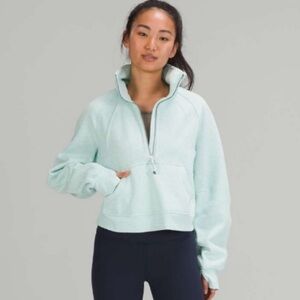 Lululemon Funnel Neck Cropped Scuba xs